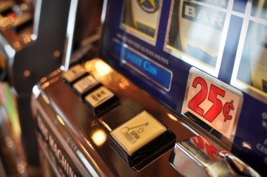 ccnn slot Crash & Arcade